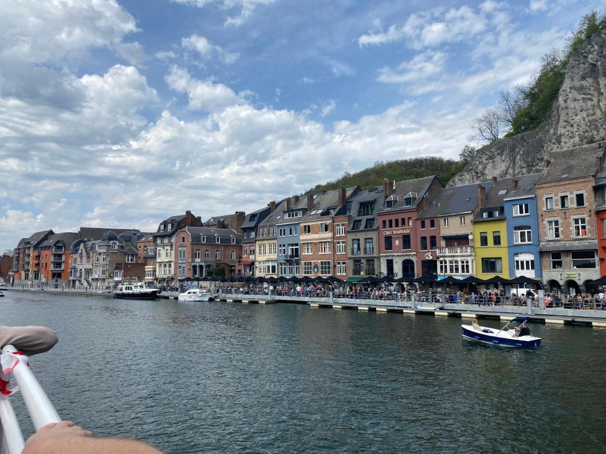 Vikarti Stay, A Lovely House With Incredible View Dinant Eksteriør bilde